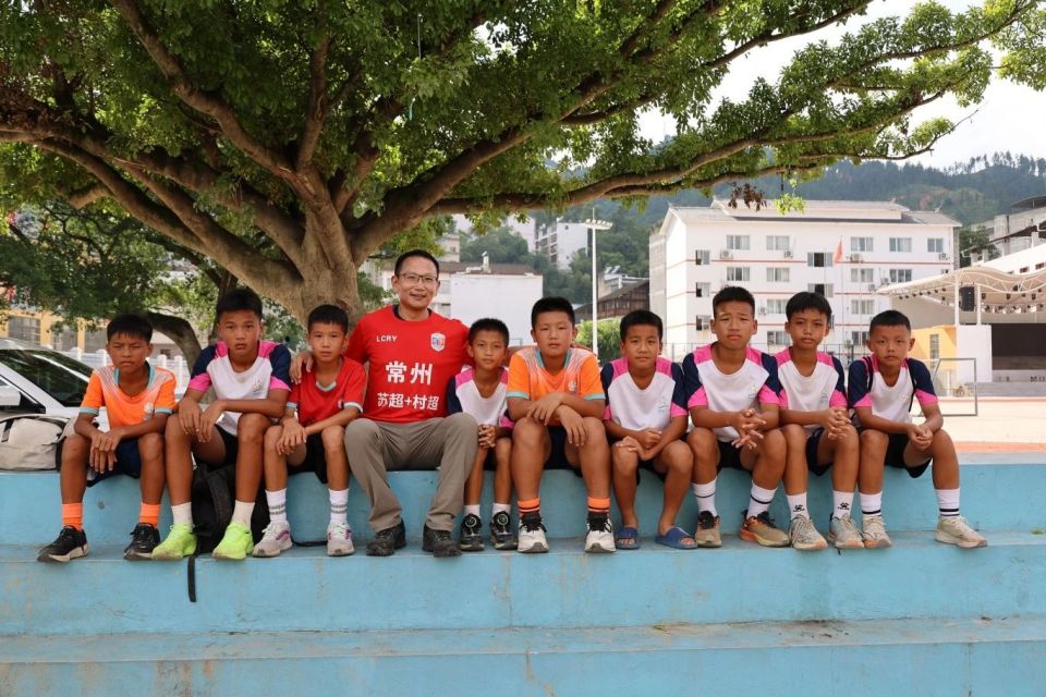 场内遇到了, rich, 的球衣