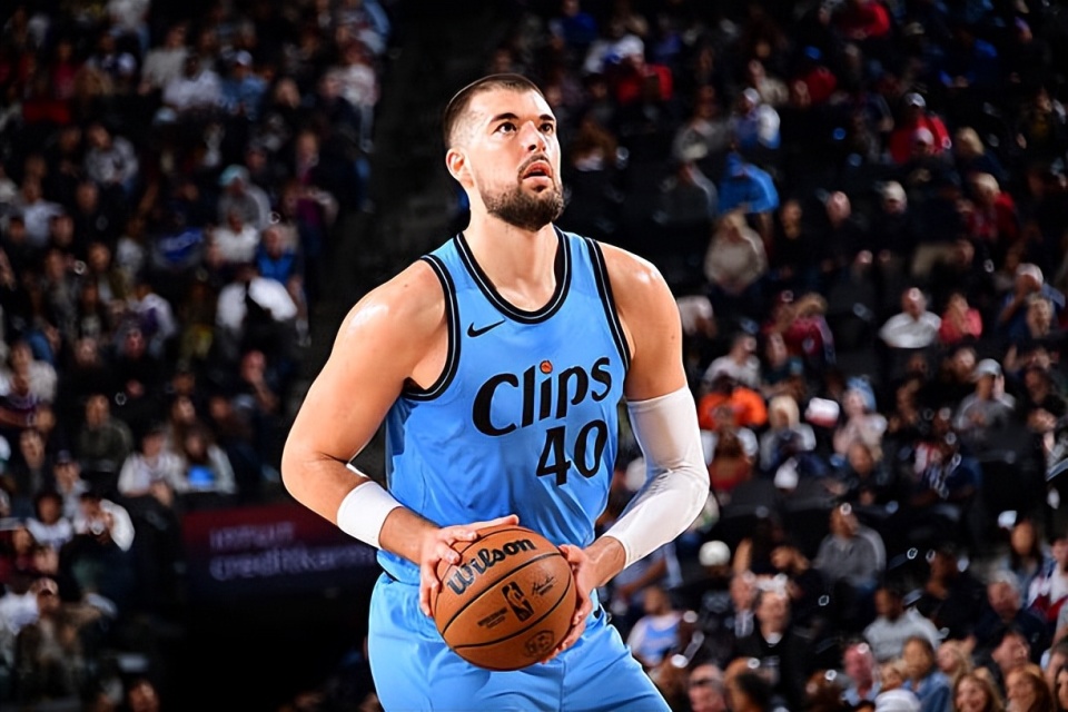 他在防守端, qd, 快船虽然取 他在防守端, qd, 快船虽然取